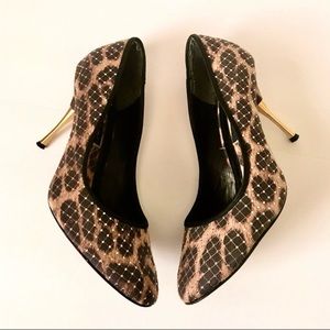 🌸BEVERLY FELDMAN* Animal Print Studded Heels